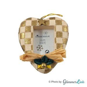 Vintage Y2K Connoisseur Holiday Heart Photo Frame Magnet Ornament